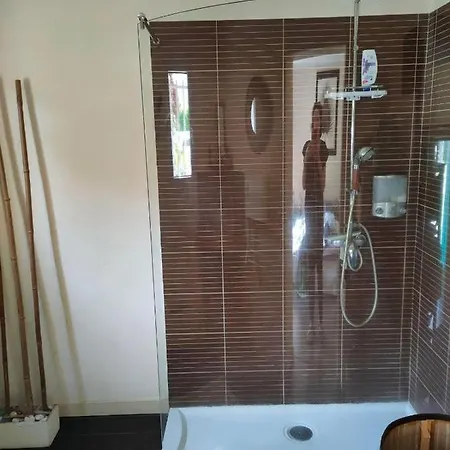 Maison Avec Piscine Chantilly Senlis 6 Personnes *