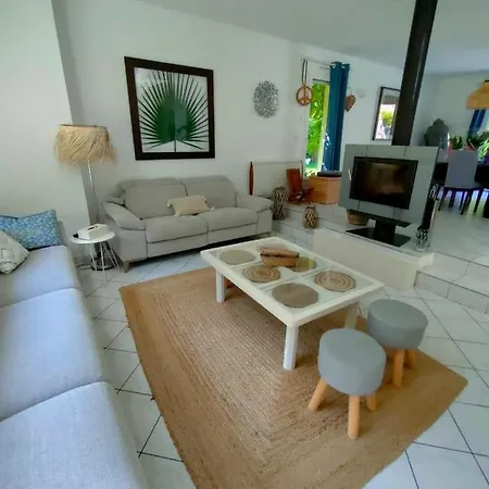 Maison Avec Piscine Chantilly Senlis 6 Personnes * Coye-la-Foret